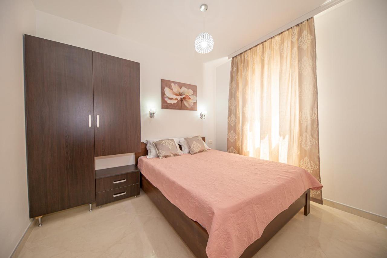 Kristal Apartmani Čanj Esterno foto