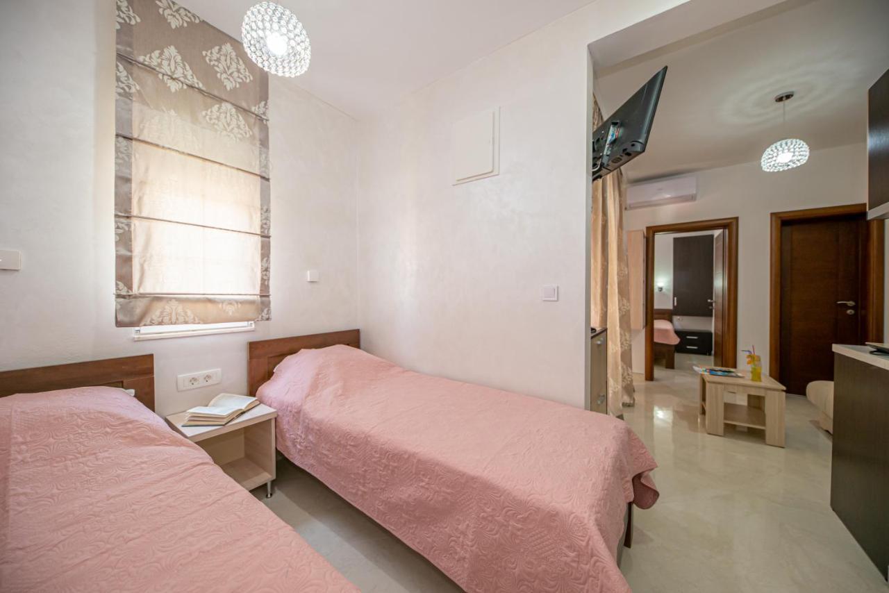 Kristal Apartmani Čanj Esterno foto