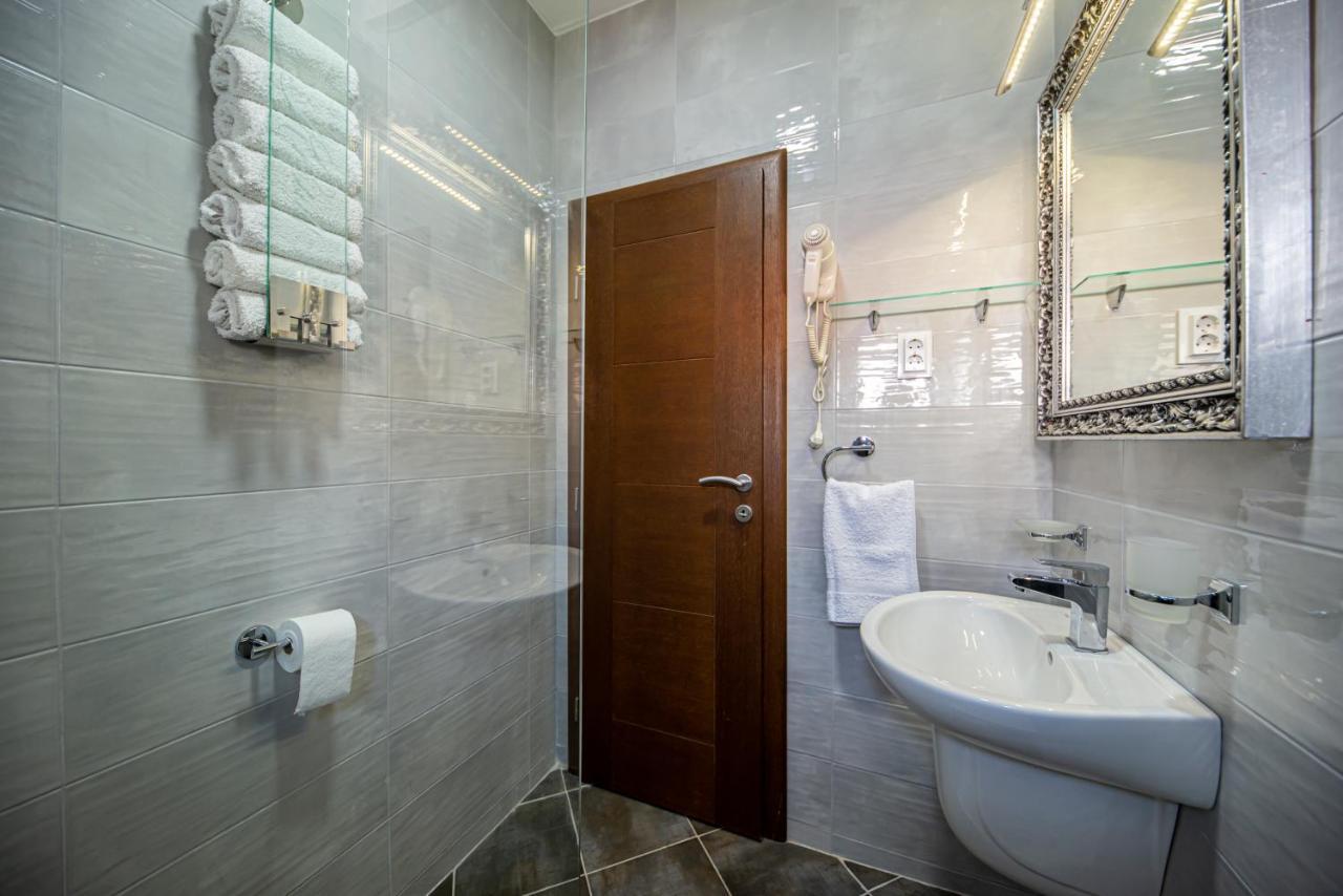 Kristal Apartmani Čanj Esterno foto