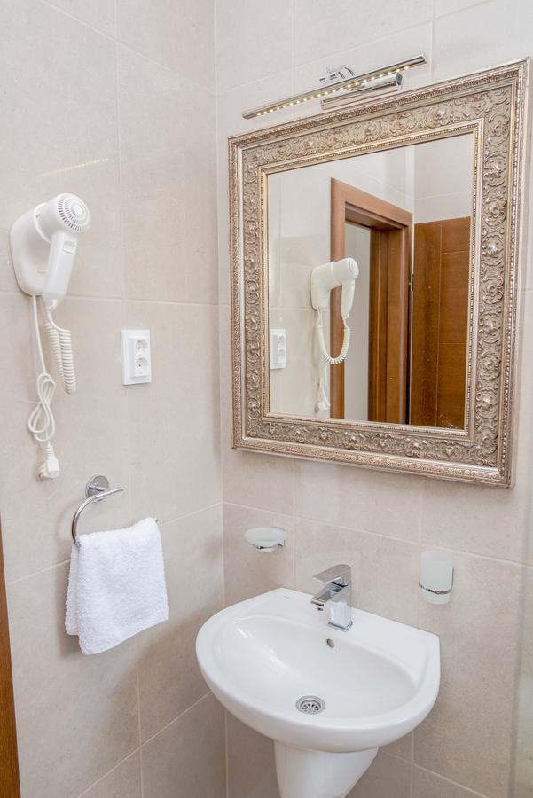 Kristal Apartmani Čanj Esterno foto