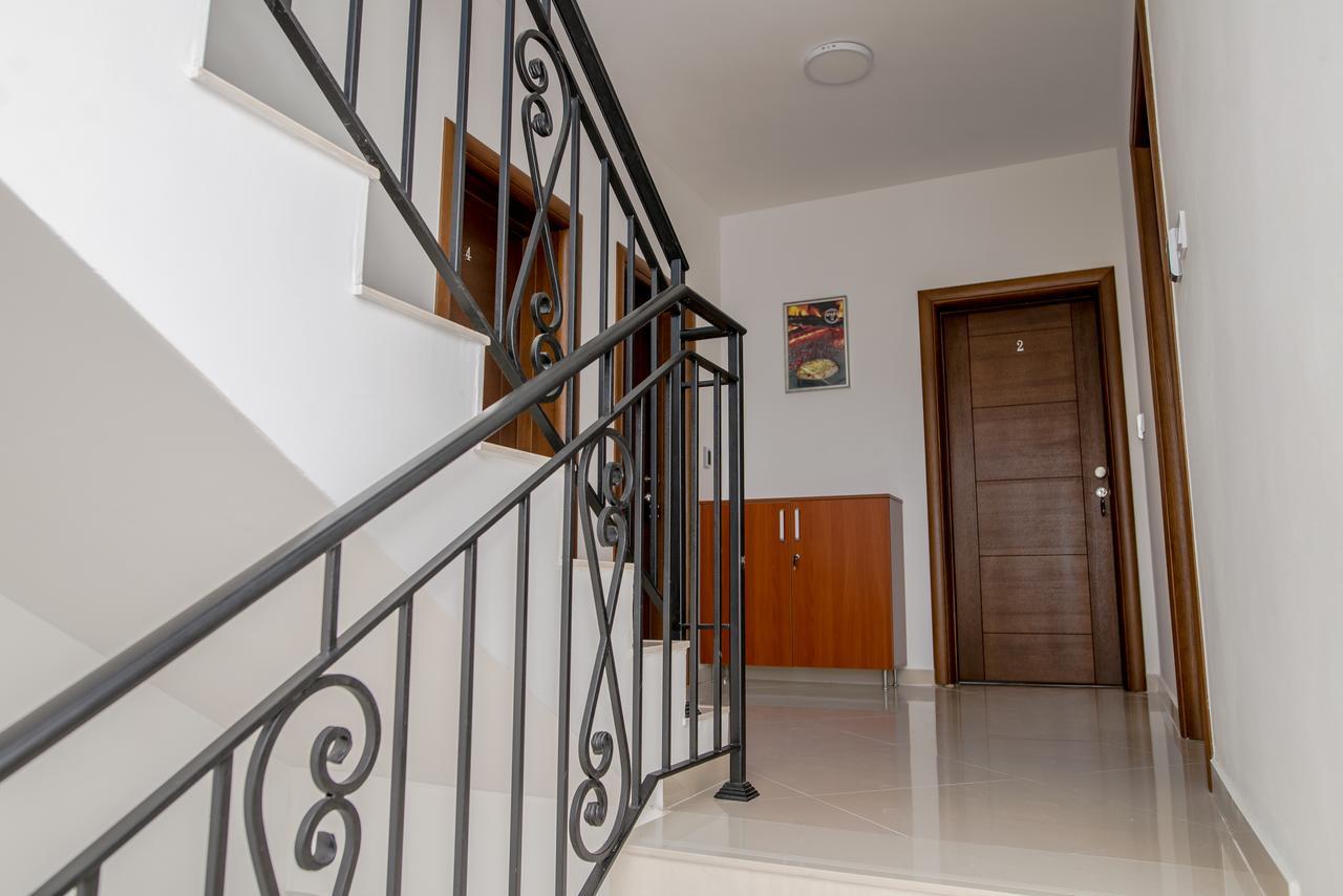 Kristal Apartmani Čanj Esterno foto
